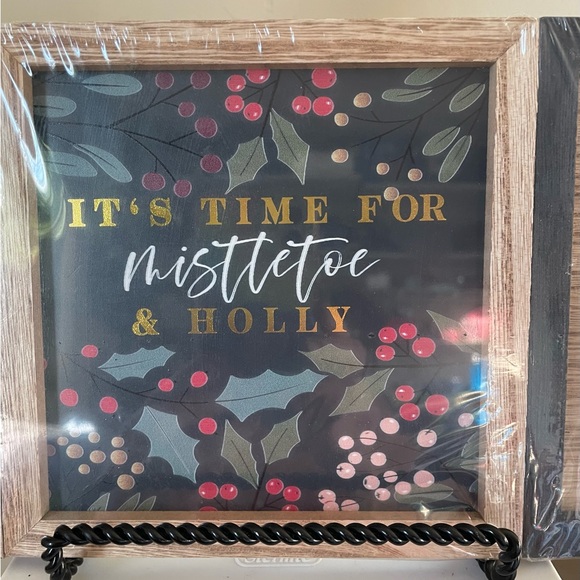 3 Square Wood Christmas Holiday Signs (Target Brand) - Picture 3 of 10